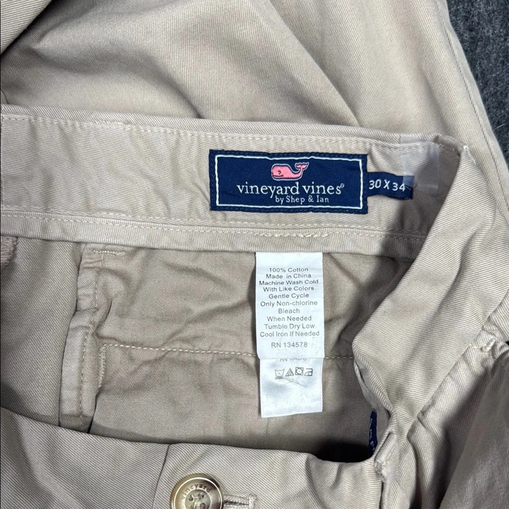 Vineyard Vines Tan Chinos Classic Khakis - Picture 4 of 4